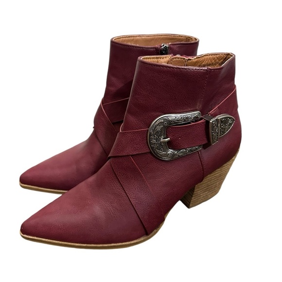 Women’s Western Booties | Buckle | Burgundy | Cowgirl | Pointed Toe | Size 8.5 - Picture 1 of 6